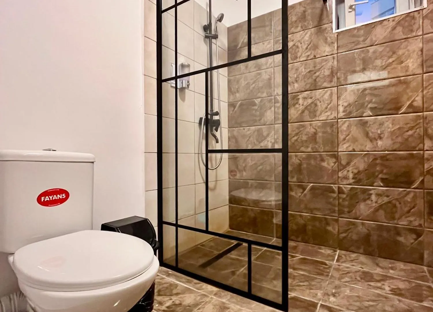Bright & Modern Escape Near Tineretului Park Apartamento Bucareste 0*,